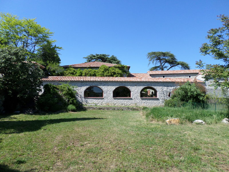 Mas Daudet. Musée & Parc