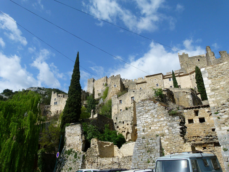 Les amis de Saint-Montan, visite guidée