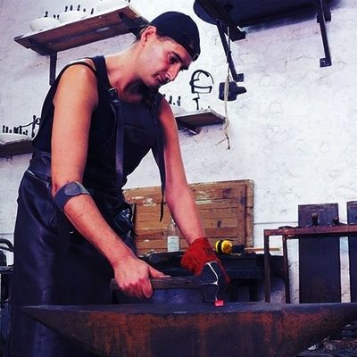 Lâtre des Freux - Forgeron coutelier