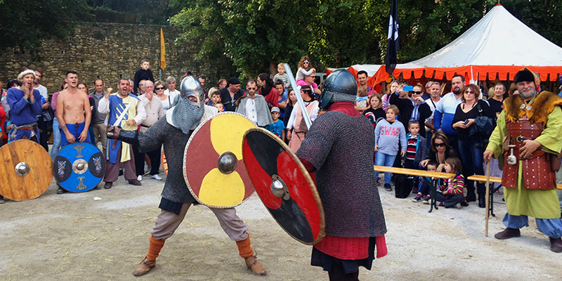 fete-medieval-saint-montan-1