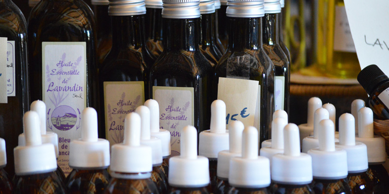 huile-essentielle-lavande-ardeche