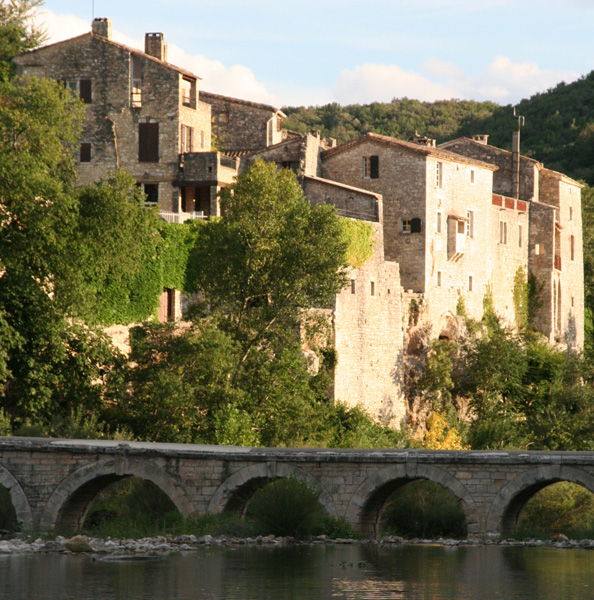 montclus-plus-beau-village-de-france