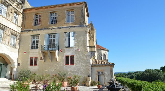terrasse-palais-des-eveques-1-672x372