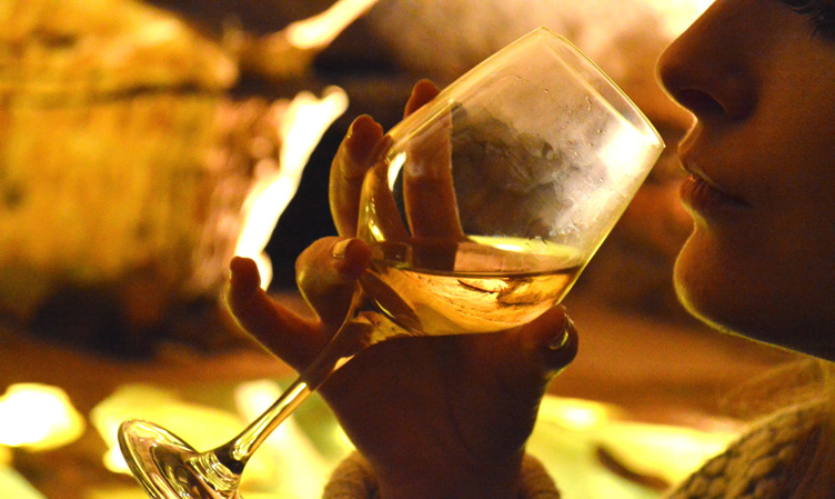 degustation-a-la-Grotte-de-Saint-Marcel-1