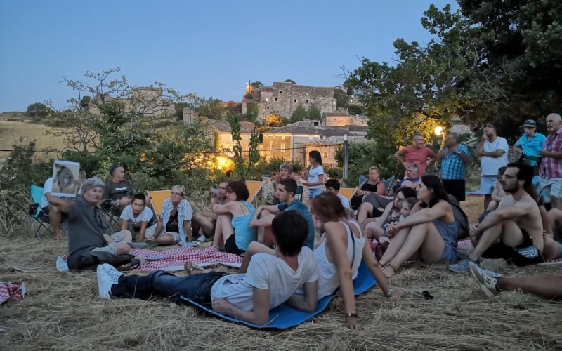 48385586156_eeff8ff659_k_800x500_acf_cropped