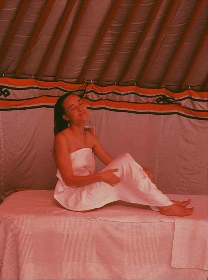 Bon cadeau 1 h de massage sous Yourthe