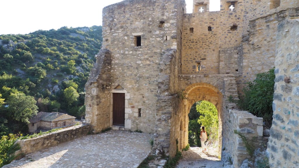 saint montan porte rempart