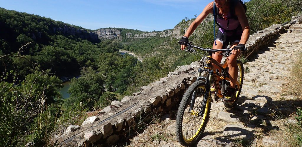 vtt ae gorges